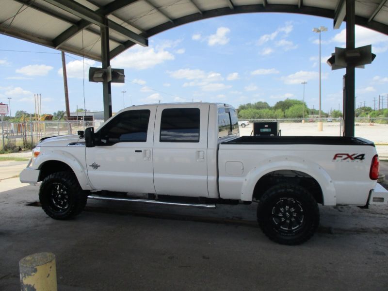 2015 ford f-250 lariat 4x4 6.7 diesel crew cab