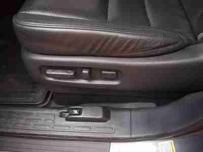 CLEAR CARFAX ONE OWNER RTL LEATHER NAV REAR CAMERA LOADED INSPECTED WARRANTY 4X4, image 19