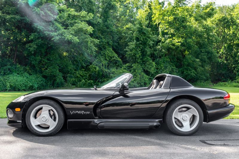 12k-mile 1995 dodge viper