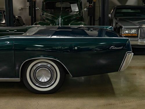Lincoln Continental 462/340HP V8 d Door Convertible