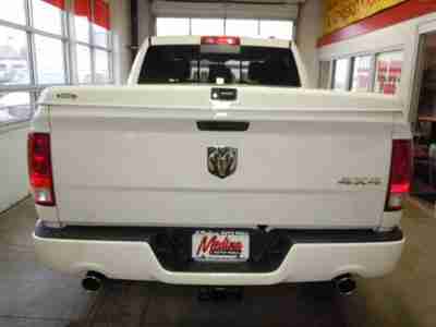 4X4 Crew Cab 5.7L Bucket Seats 4-Wheel Disc Brakes ABS Certified Wheel Tow Hitch, image 5