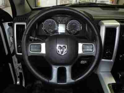 4X4 Crew Cab 5.7L Bucket Seats 4-Wheel Disc Brakes ABS Certified Wheel Tow Hitch, image 10