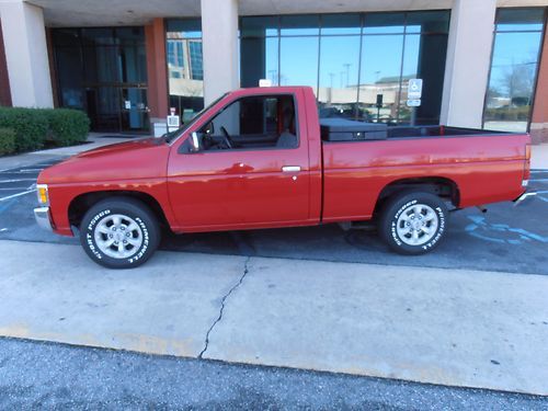 1996 nissan pickup xe standard cab pickup 2-door 2.4l