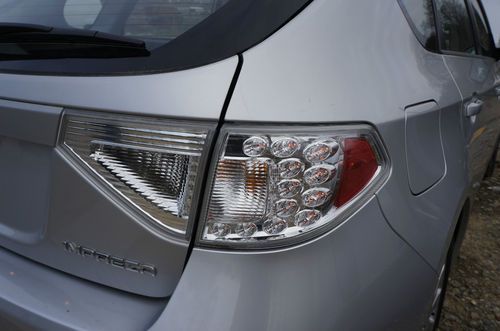 2011 impreza i premium pkg  reperable damaged wrecked salvage bluetooth nice