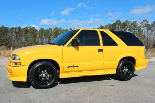 2004 chevy blazer extreme yellow new tires alpine sound very clean