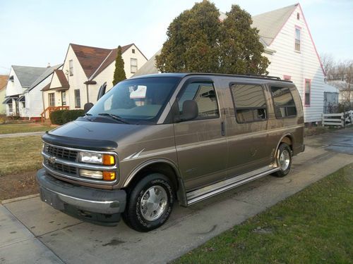 1996 chevrolet express 1500 ls standard passenger van 3-door 5.7l