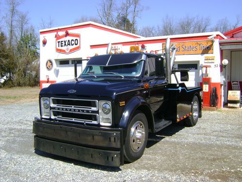 1972 chevy c40 hot rod tow truck wrecker project c10 hydro repo lift and winch