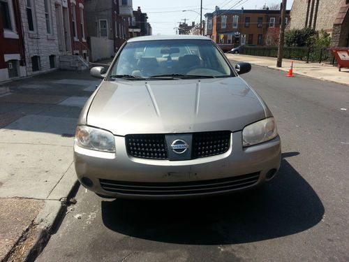 2004 nissan sentra base sedan 4-door 1.8l no radio low reserved