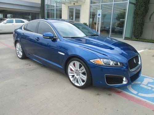 Clean, one owner, red brake calipers w/jaguar script, jet premium headliner