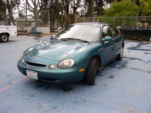 1997 ford taurus gl sedan 4-door 3.0l