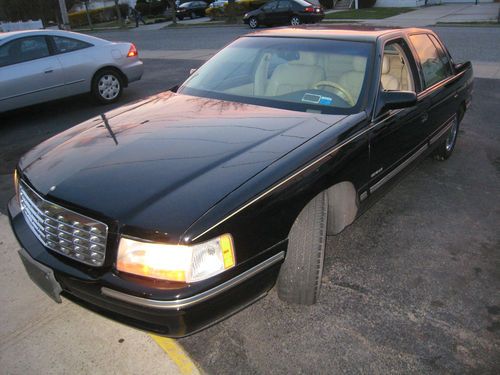 1998 cadillac deville d'elegance 4 dr - 4.6l - low miles!