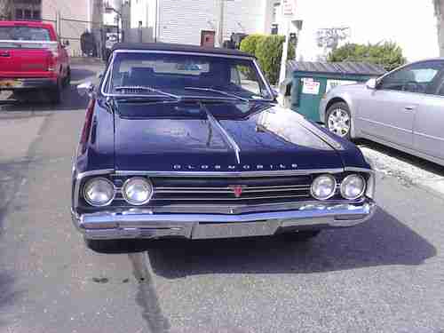 1964 Oldsmobile Cutlass Convertible, image 2