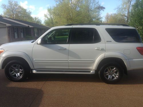 2005 toyota sequoia sr5 sport utility 4-door 4.7l