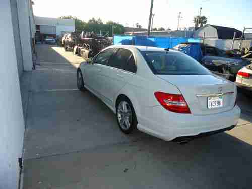 Mercedes Benz 2012 White C250 4 Door Luxury Sedan, US $19,900.00, image 5
