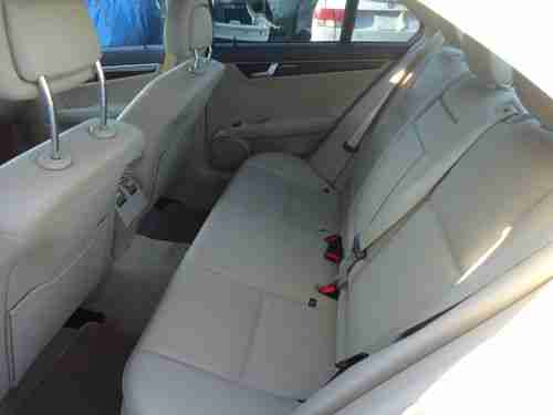 Mercedes Benz 2012 White C250 4 Door Luxury Sedan, US $19,900.00, image 11