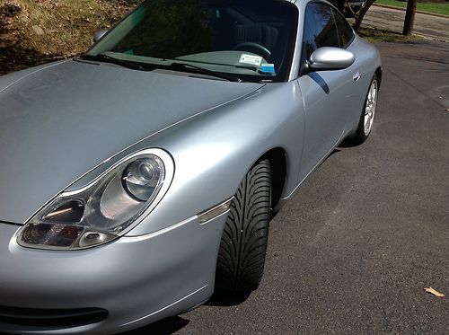 2001 porsche carrera 4 6-spd. manual,