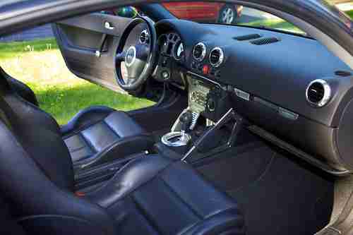 2006 Audi TT Quattro Coupe 2-Door 3.2L - REGISTERED IN CANADA -, image 6