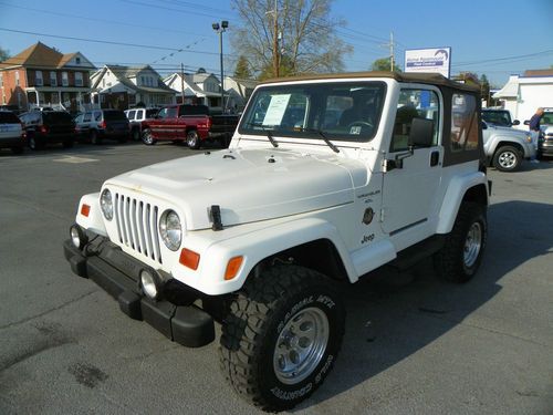 1999 jeep wrangler sahara sport utility 2-door 4.0l