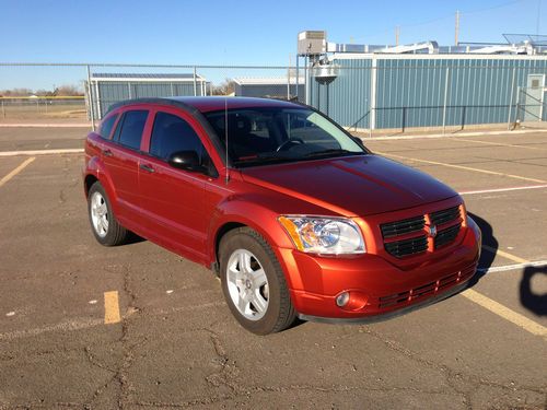 2008 dodge caliber sxt hatchback 4-door 1.8l  no reserve!!!