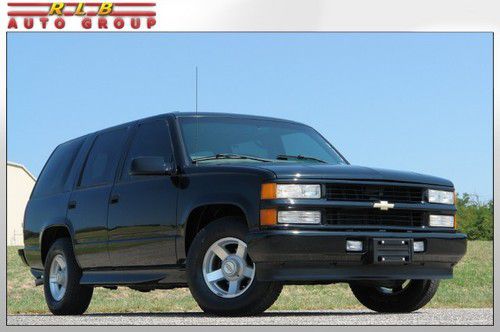 2000 tahoe limited immaculate rare find one owner toll free 877-299-8800