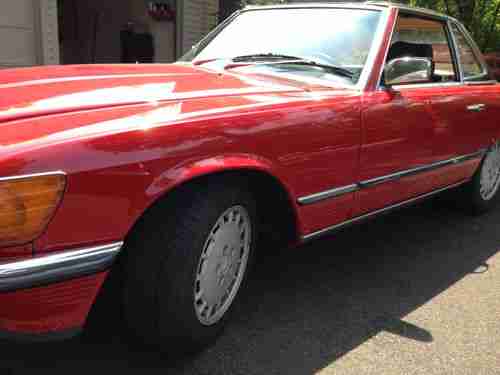 Beautiful 1985 Mercedes-Benz 500SL Roadster with 91k original miles, image 6