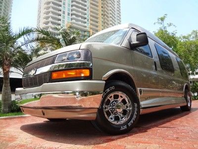 2004 chevy express 9 passenger conversion van explorer limited se gorgeous rare!