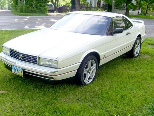 1989 cadillac allante base convertible 2-door 4.5l