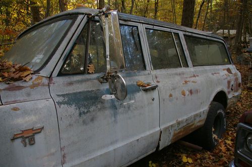 1967? three door suburban