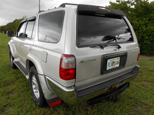 TOYOTA 4RUNNER SR5 4WD MOON-ROOF NO RESERVE, image 3