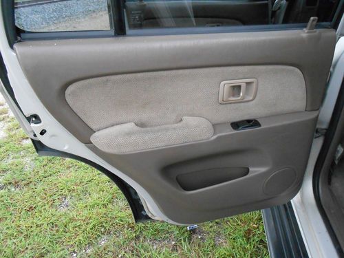 TOYOTA 4RUNNER SR5 4WD MOON-ROOF NO RESERVE, image 16