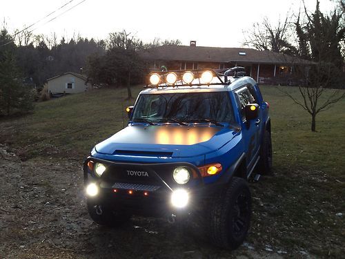 2007 toyota fj cruiser sport utility 4-door 4.0l