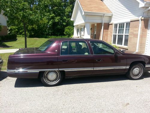 1994 cadillac deville base sedan 4-door 4.9l