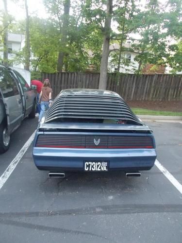 1984 pontiac trans am t-top