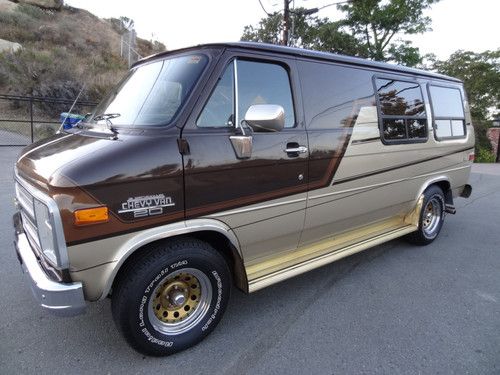 2 owner 86 chevorlet g20 conversion van rede kamp camper 5.0l v8 65k orig miles