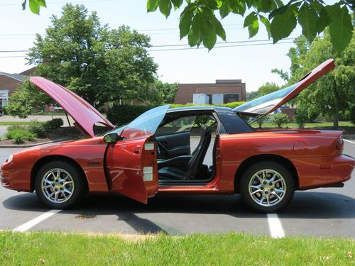 2002 SUNSET ORANGE (RARE) CHEVROLET CAMARO - 35th Anniversary - Clean, Great Cnd, image 4