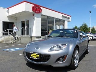 2009 mazda miata touring  low low miles