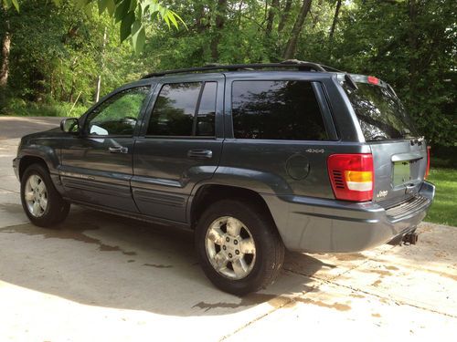 4 x 4 clean loaded jeep grand cherokee limited v8 4x4 nr (read description)