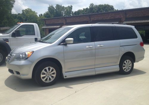 2010 honda odyssey handicap van with vmi summit conversion