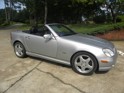 2001 mercedes-benz slk230 kompressor convertible 2-door 2.3l