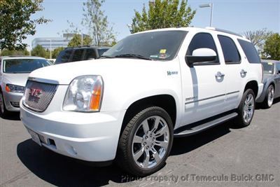 Gmc yukon 2wd 4dr denali low miles cvt vortec 6.0l v8 spi livc summit white