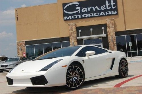 2006 lamborghini gallardo * matte white painted * no accident history * we finan