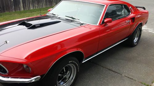 1969 ford mustang base fastback 2-door