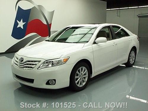 2011 toyota camry xle heated leather sunroof nav 26k mi texas direct auto