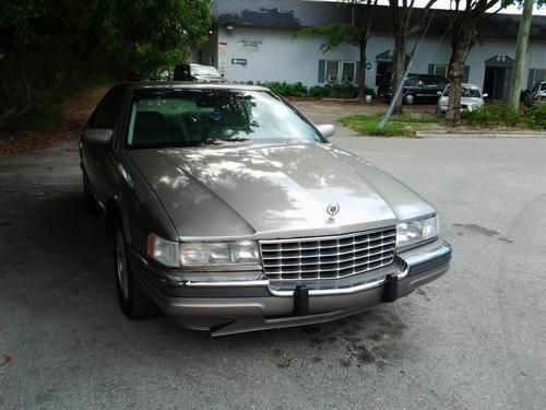 ***1996 cadillac seville sls sedan 4-door 4.6l*** **no reserve**