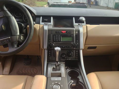 2006 Land Rover Range Rover Sport HSE Sport Utility 4-Door 4.4L, image 9