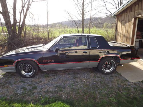 1983 hurst oldsmobile cutlass coupe 2 door