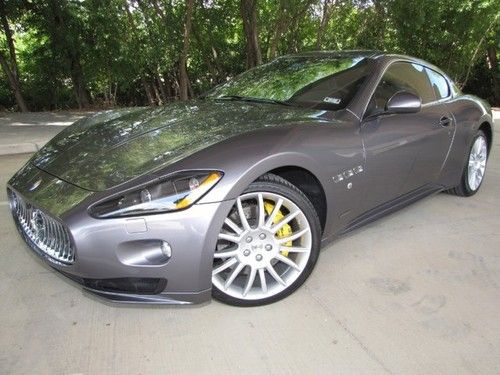 2012 maserati gran turismo s