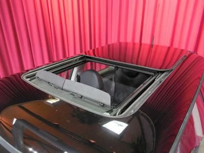 2dr Cpe Manual Coupe 1.6L 4-Wheel Disc Brakes ABS Adjustable Steering Wheel, image 11