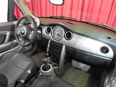 2dr Cpe Manual Coupe 1.6L 4-Wheel Disc Brakes ABS Adjustable Steering Wheel, image 15