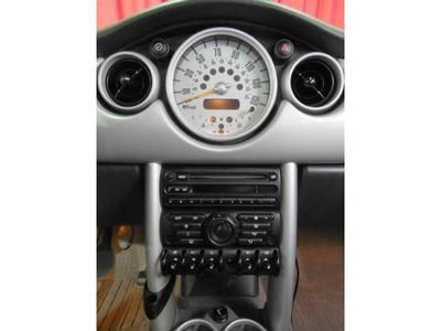 2dr Cpe Manual Coupe 1.6L 4-Wheel Disc Brakes ABS Adjustable Steering Wheel, image 18